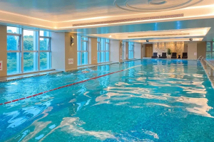 Discover swimming pools in Huangpu