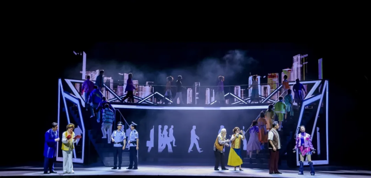 Chinese opera returns to Guangzhou during May Day holiday