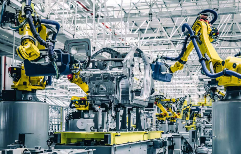 Targeting 180 Billion Yuan! Leading Enterprises Power Ahead as Huangpu's Yunpu Subdistrict Delivers Gold-Standard Services for High-Quality Development