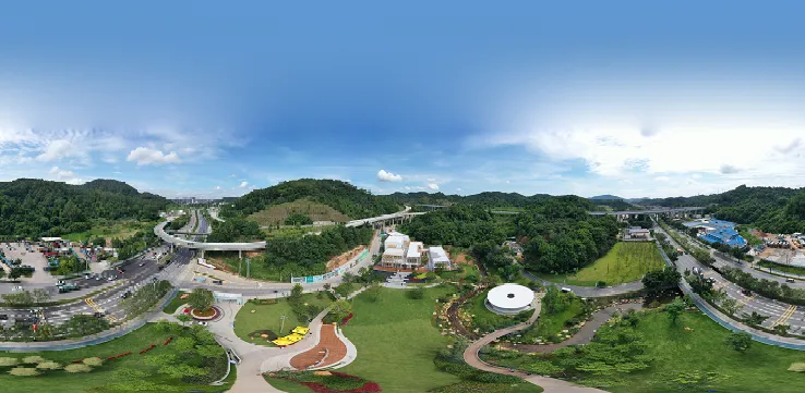 Explore exquisite paths of Huangpu's green lungs