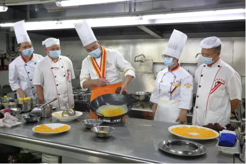 Huangpu delicacies selected as intangible cultural heritage items