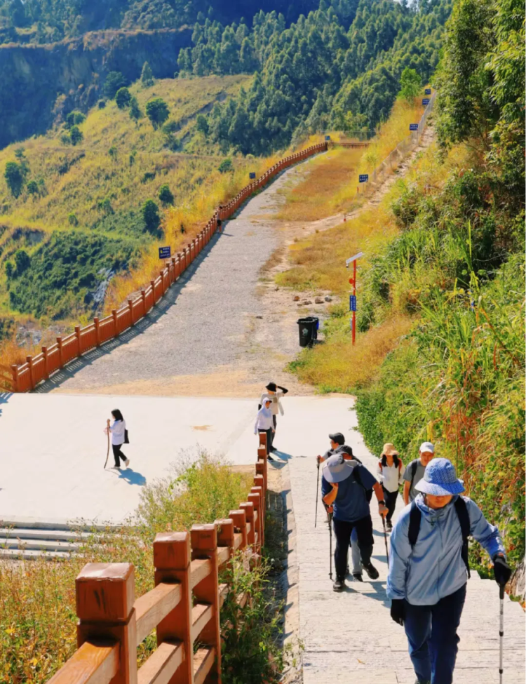 Huangpu hiking activity registration now open