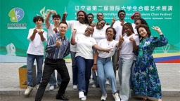 把“我爱你中国”唱给世界听！沈阳城市学院留学生合唱团省赛摘奖