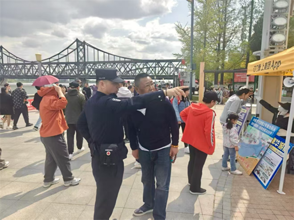丹东一经街边境派出所：五一假期守边境_fororder_图片6