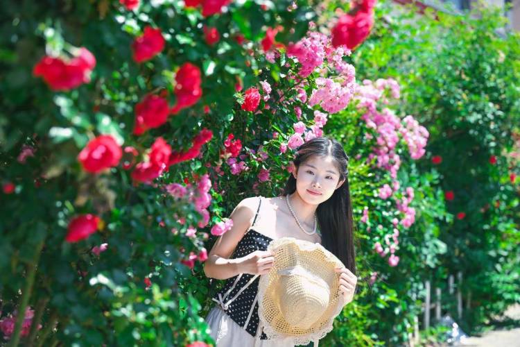 大连：老街小巷，藏不住的“花”样浪漫