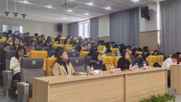 沈阳大东区AI赋能教育教学创新实践工作坊第五次集中研修活动举行