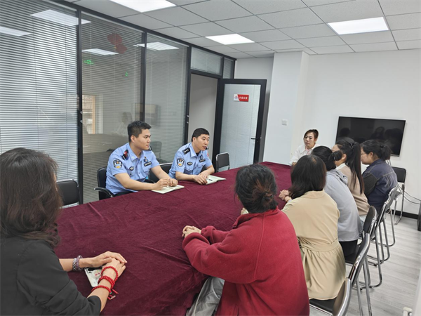 丹东一经街派出所：心桥永固通民愿 带砺山河戍边关_fororder_微信图片_20250911103806