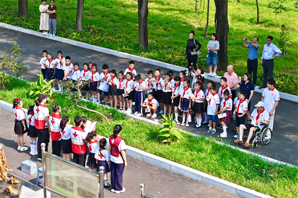 沈阳市红十字青少年探秘地震监测一线 沉浸式筑牢安全防线_fororder_宋世辉9