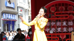 “艺惠万家”文艺赋美工程在沈阳中街启幕