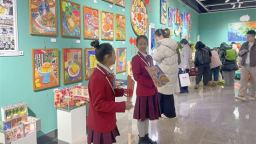 2025大连市中小学美术教学成果展暨AI赋能美术新课程交流研讨会举办