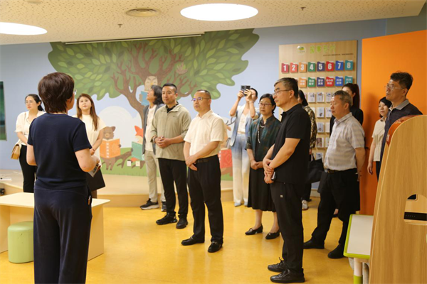 沈阳市人大文旅专业代表小组赴辽宁省图书馆调研_fororder_人大代表1