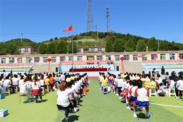 沈阳“小小慈善家”暖心助学 情系阜新蒙古族自治县国华小学_fororder_宋世辉7