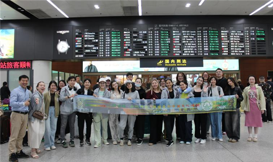 沈阳师范大学召开“汉语桥‘乐以传诚’丝路青年中国文化浸润”开班仪式_fororder_图片 2