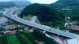 天堑变通途的淬炼之路——中铁本桓高速二工区项目建设纪实