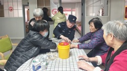 丹东：传承雷锋精神 践行初心使命