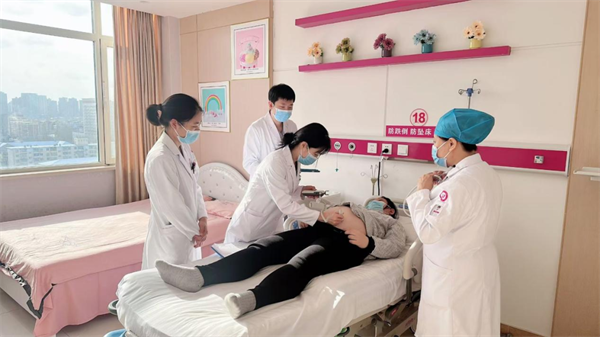 暖心服务托起母婴健康 辽宁省妇幼保健院打造生育友好型医院“辽沈样本”_fororder_图片2