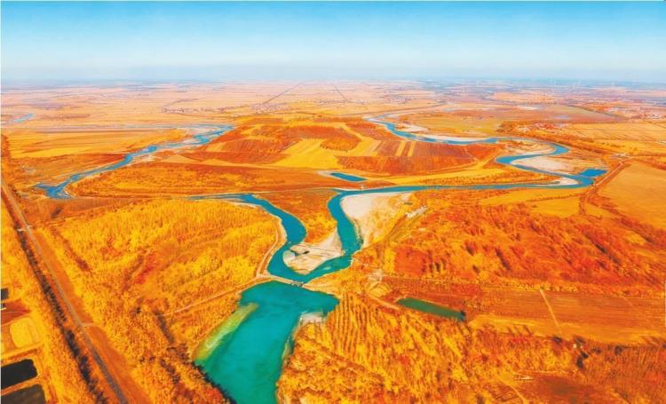 满目斑斓辽河源