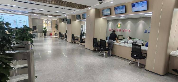 一站解纷 多元共治︱大连普兰店综治中心：“一站式”治理平台让民生服务有力度更有温度