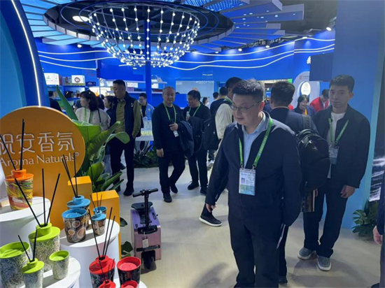 大连市普兰店区交易团参加第八届中国国际进口博览会_fororder_普兰店进博会图