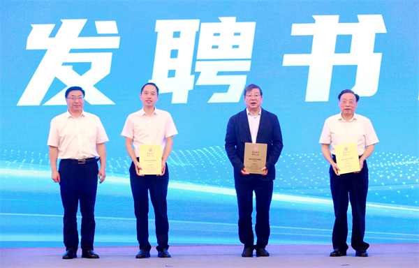 “院士锦州行”为钠离子储能产业发展把脉赋能_fororder_锦州院士2