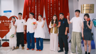 沈阳：情暖七夕遇佳期 440对新人喜结连理