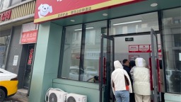 智慧药机进沈阳 便民零售添新态