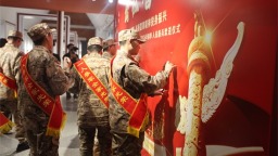 沈阳市大东区欢送新兵：薪火相传铸军魂 矢志强军启新程