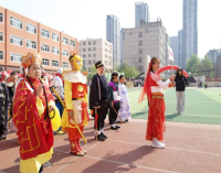 沈阳珠江五校启动第四届阅读文化节 书中人物“走”出来