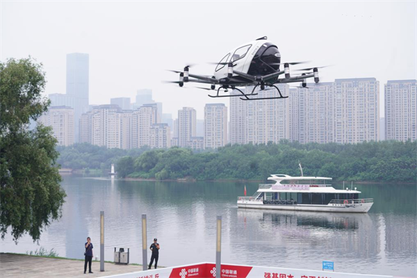 浑河之上“飞”一般体验！沈阳eVTOL低空观光首秀，解锁城市新玩法_fororder_图片2