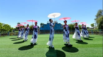 古韵旗袍邂逅乡土非遗 新民旗袍文化季绽放“东北超美”新风韵
