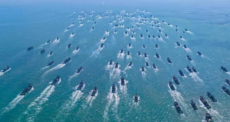 开海啦！大连渔船起航追“鲜”