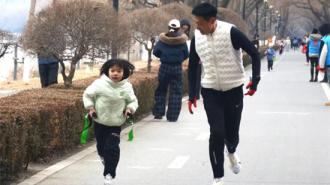 沈阳市和平区青年大街小学举办第四届迷你马拉松比赛