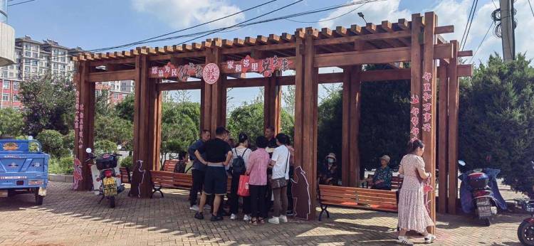 一站解纷 多元共治︱大连普兰店综治中心：“一站式”治理平台让民生服务有力度更有温度