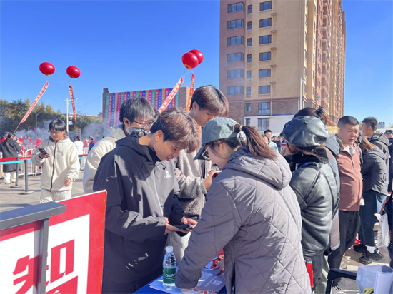 中国（辽宁）品质电商合作交流活动周暨辽宁省第六届电商直播节锦州分会场活动启幕_fororder_常锦州3