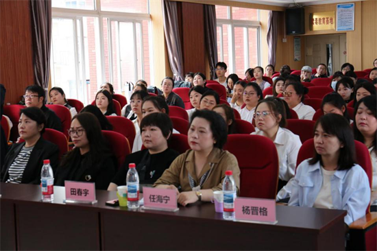 沈阳大东区“阅读强基课程”项目阶段性推进会举行_fororder_教育大东1