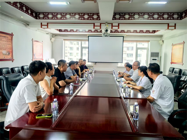 沈阳：沈河区政协赴沈河区中医院调研中医药发展并慰问医务工作者_fororder_微信图片_20250819162336_5