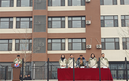 开学第一天 辽宁各校举办形式丰富的开学典礼