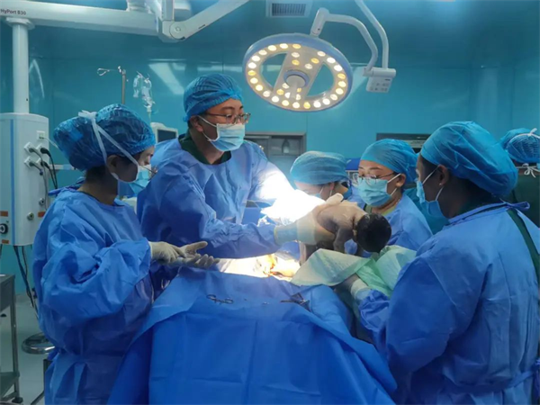 从确诊白血病到诞下健康婴儿 中国医大一院14天精准治疗创造生命奇迹_fororder_图片1