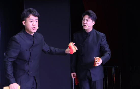 “欢乐小剧场”相声曲艺专场走进沈阳大东_fororder_图片8