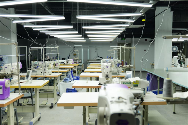 瞰见普兰店 | 中国服装智能制造名城_fororder_普兰店服装2