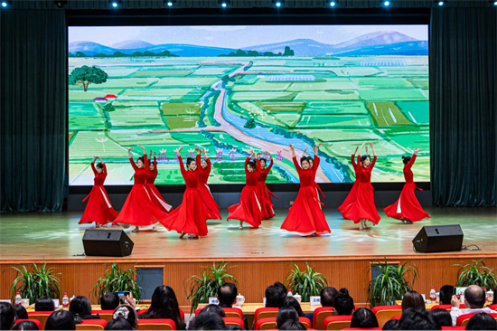 第七届“儒易杯”中华文化国际翻译大赛口译总决赛在吉林外国语大学举行_fororder_图片11