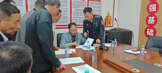 大连普兰店区多元合力 高效化解企业欠薪欠保纠纷_fororder_普兰店工资2