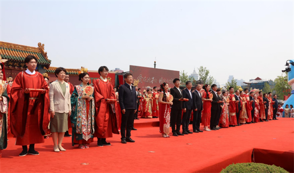 沈阳市暨沈河区第五届国风集体婚礼举行_fororder_常婚礼2_副本