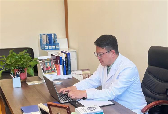 退役军医韩宏光：戎装虽卸初心不改 医者仁心照亮助残之路_fororder_微信图片_20251203171558_873_72