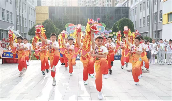 沈阳市南京一校长白岛第一小学“行走的开学第一课”邀请非遗人进校园_fororder_教育南京一1