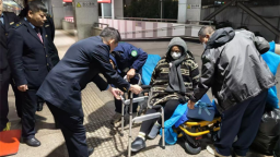 K188次列车上 爱心护航暖归途