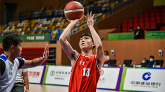 轮椅篮球运动员年洽成：始终追求极致 始终热血沸腾