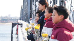 丹东边检站开展国家公祭日主题警营开放日活动