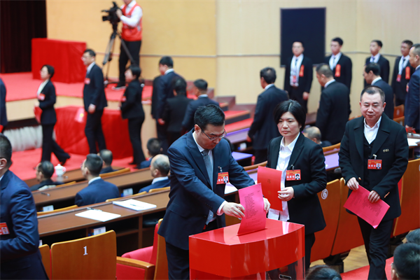 营口市人大常委会以打造履职载体品牌为突破 全面提升人大代表履职质效_fororder_王江宁营口3