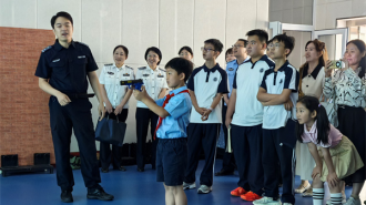 沈阳于洪区开展“筑牢安全防线、厚植家国情怀”大中小学思政课一体化高校访学活动